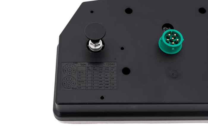 Lampa tylna FRISTOM FT-372 LED 6 funkcji prawa